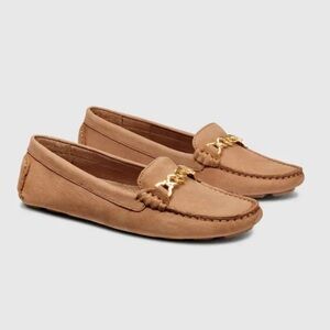 G.H. Bass Women's Dylan Chain Driver Loafer Tan Leather Chain-Accent Women's 9.5